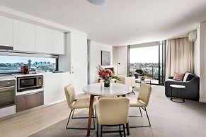 Ramada VetroBlu Scarborough Beach