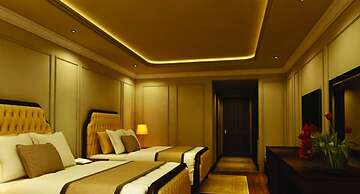 Royal Quang Binh Hotel