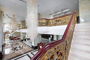 Royal Quang Binh Hotel