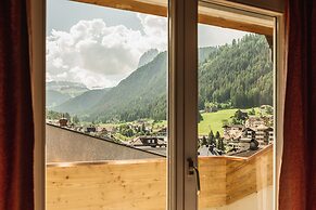 Aquila Dolomites Residence