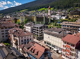 Aquila Dolomites Residence