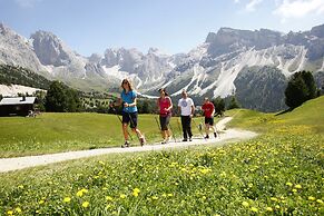 Aquila Dolomites Residence