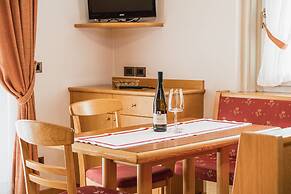 Aquila Dolomites Residence