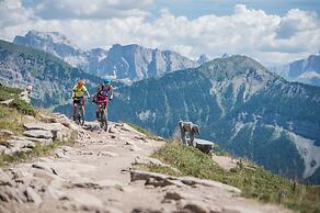 Aquila Dolomites Residence