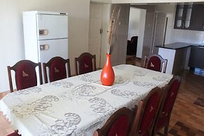 Grey Oak Holiday House