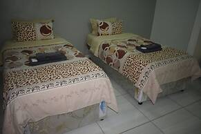 Grey Oak Holiday House