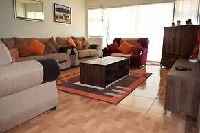 Grey Oak Holiday House