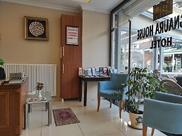 Magnaura House Hotel