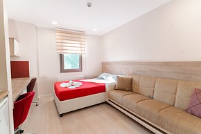 Uçar Royal Hotel and Conference Hall