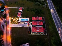 Uçar Royal Hotel and Conference Hall