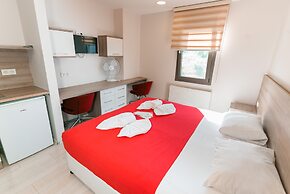 Uçar Royal Hotel and Conference Hall