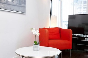 Lavish Suites - Luxury One Bedroom Condo