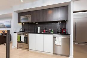 DT City 1 BR by Jays, MTCC, CN Tower
