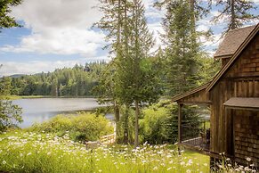 The Cottages on Salt Spring Island