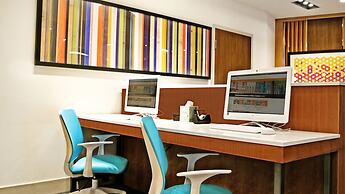 Holiday Inn Express & Suites Chalmette - New Orleans S by IHG