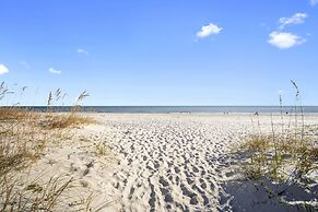 Island Winds East by ALBVR