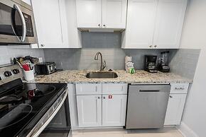 Island Winds East by ALBVR