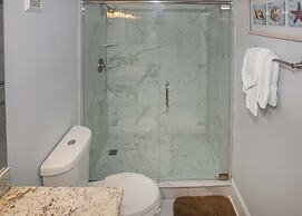 Island Winds East by ALBVR