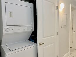 Island Winds East by ALBVR