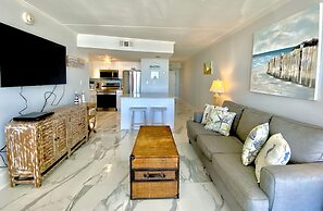 Island Winds East by ALBVR