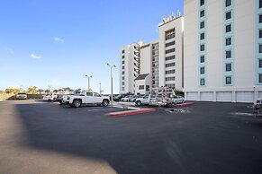 Island Winds East by ALBVR