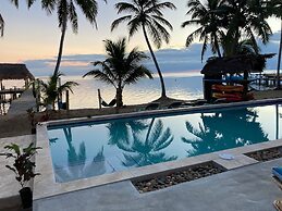 Blue Parrot Beach House