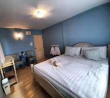 The Royal Chiangkhan Boutique Hotel