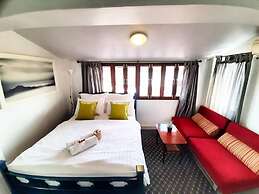 The Royal Chiangkhan Boutique Hotel