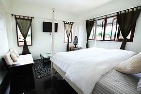 The Royal Chiangkhan Boutique Hotel