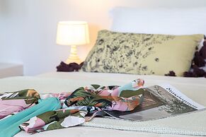 Malibu Studios - Elegant & Cosy