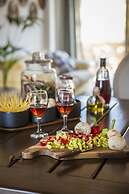 Malibu Studios - Elegant & Cosy