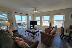 La Vista - 2 Br Condo