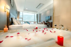 Blue Sky Hotel & Tower