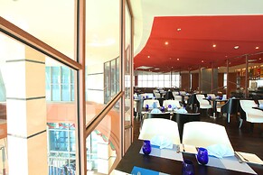 Blue Sky Hotel & Tower