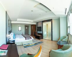 Blue Sky Hotel & Tower