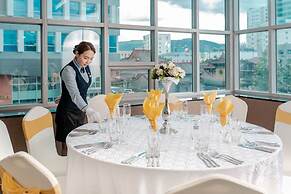 Blue Sky Hotel & Tower