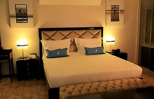 Blue Sky Hotel & Tower