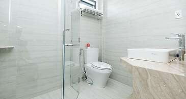 Seven Seas Hotel and Apartment