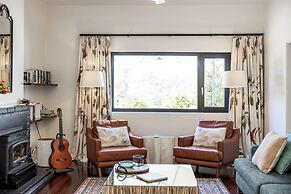 Esto House