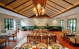 Siddhartha Riverside Resort