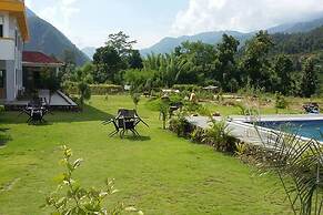 Siddhartha Riverside Resort