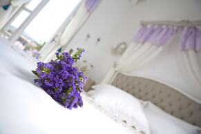 Hane Alacati Boutique Hotel