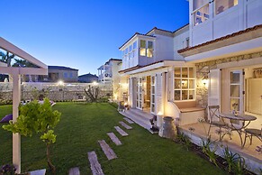 Hane Alacati Boutique Hotel