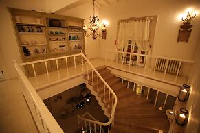 Hane Alacati Boutique Hotel