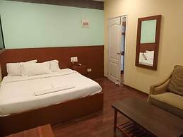 Serene Boutique Hotel