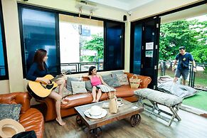 Doolay Beachfront Hostel