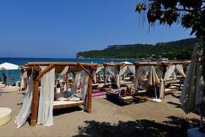 Castello Hotel & Aparts