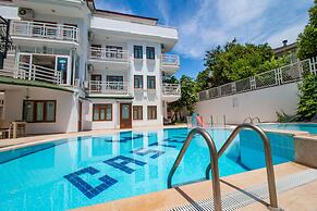 Castello Hotel & Aparts