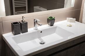 Acropolis Luxury Living