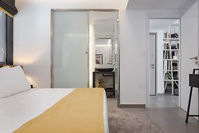 Acropolis Luxury Living